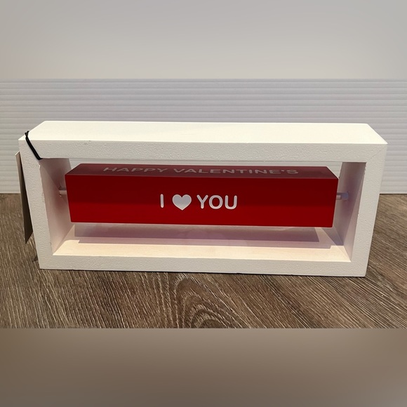 ❤️❤️ Cute Multi-Saying Wooden Block- NWT - Picture 2 of 7